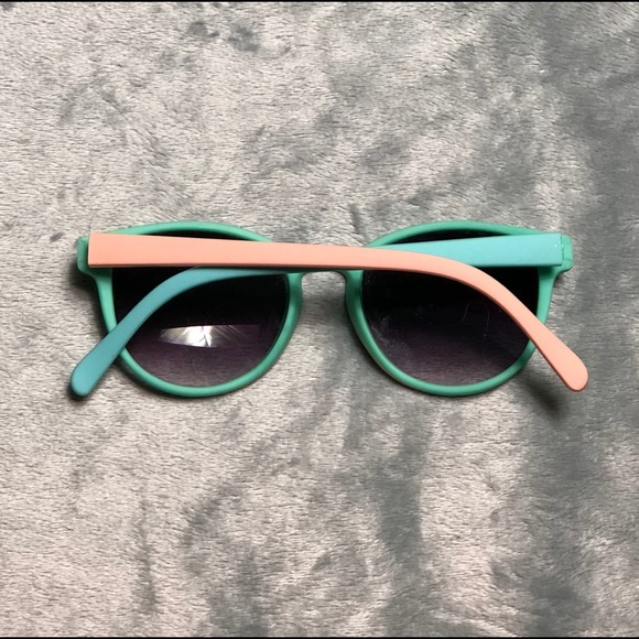 😎shades!😎 - Picture 2 of 2